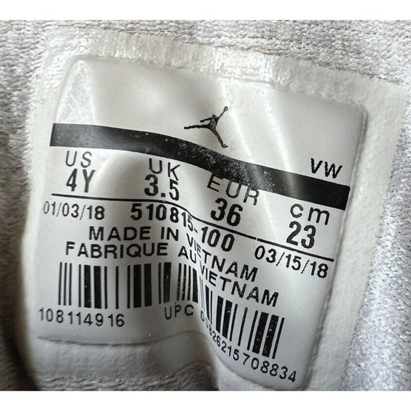 NIKE Air Jordan 12 Retro 510815-100 Aqua White Athletic Shoes US Size 4Y - Picture 9 of 9